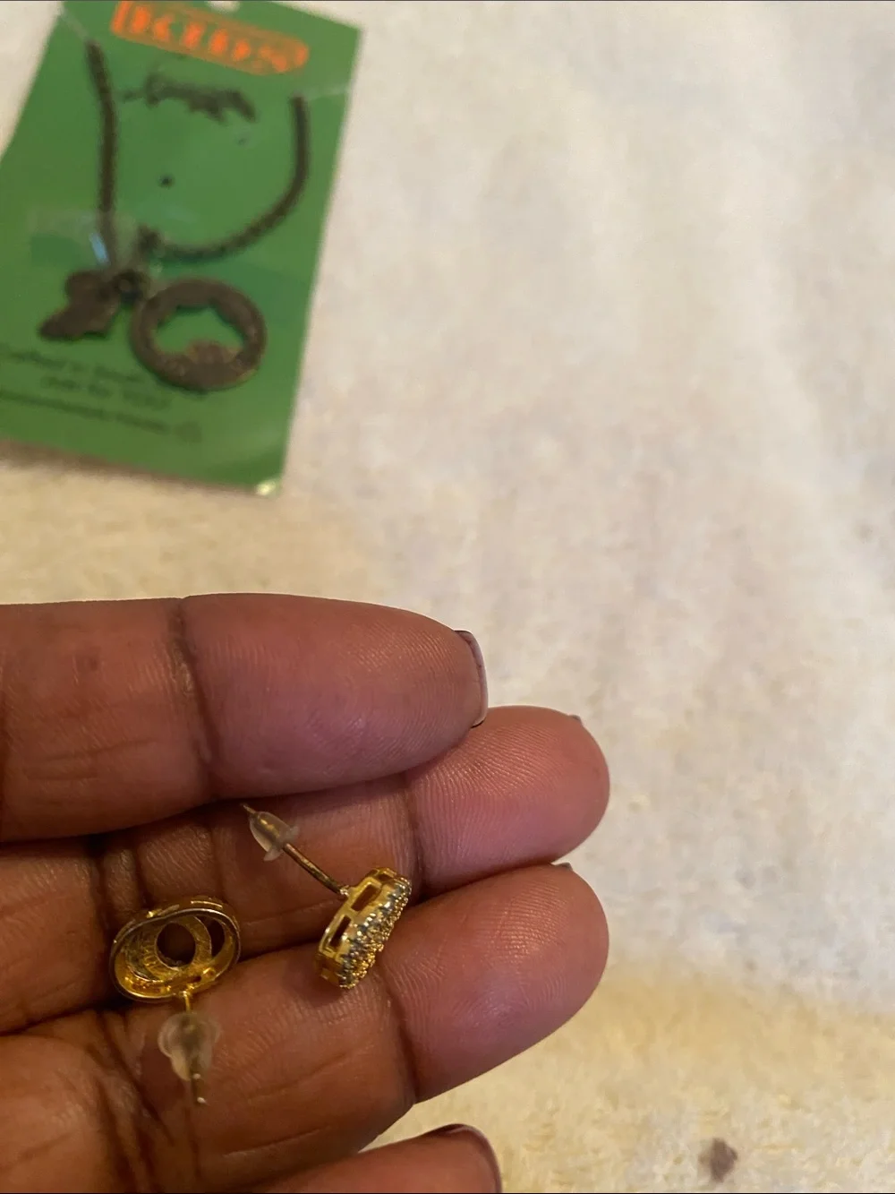Children jewelry set with necklace and earrings